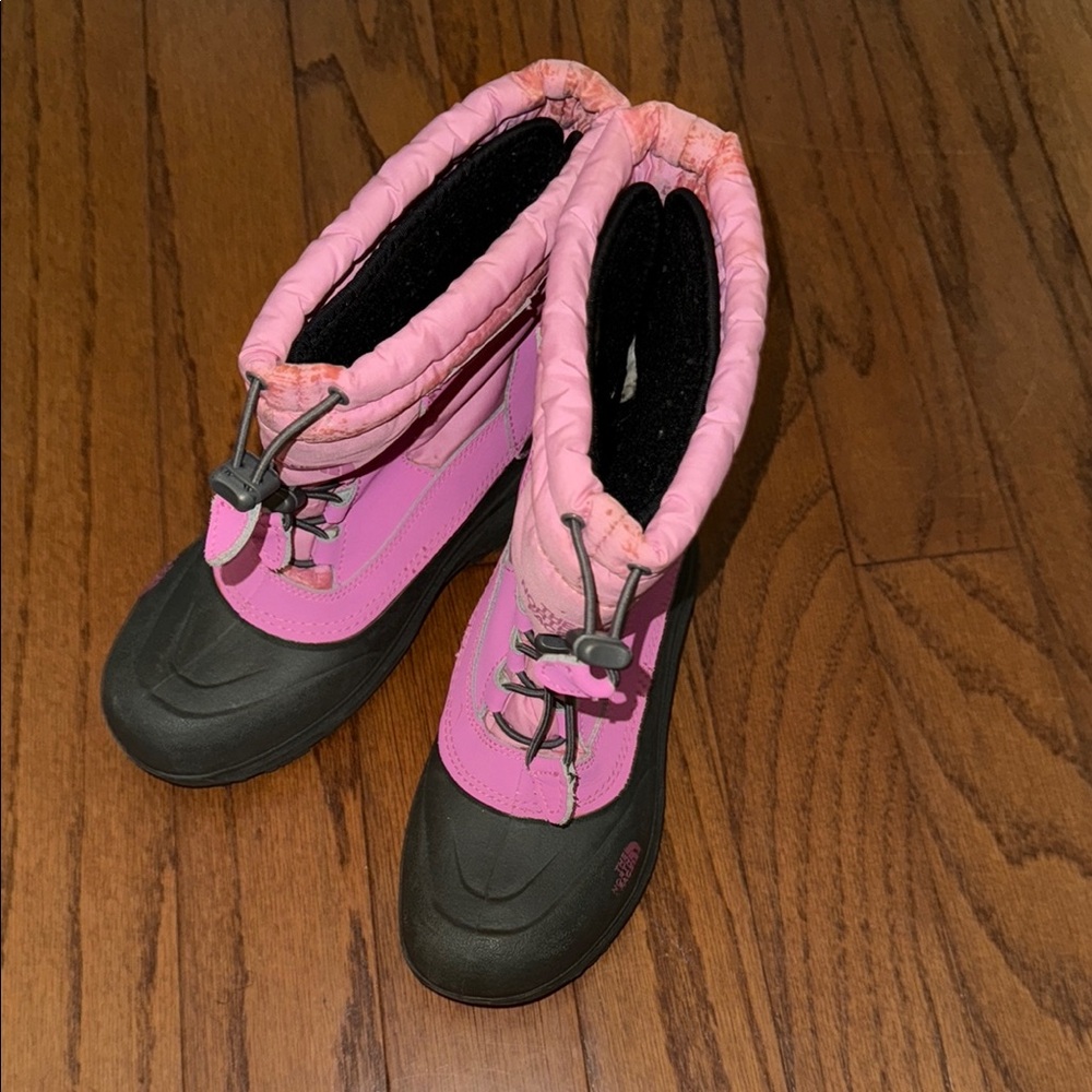 Pink and Black Northface Winter BootsSz 3